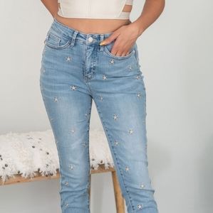 Judy Blue All the Stars Full Size Embroidered Skinny Jeans